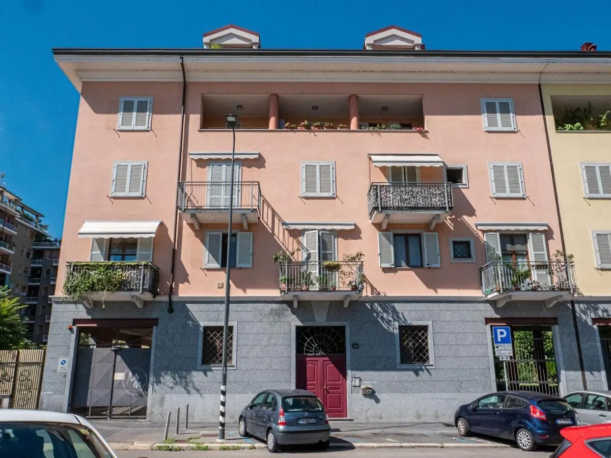 Bright One-Bedroom Apartment With Terrace In Milan
